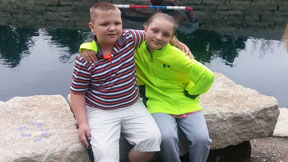 picture of my two kids